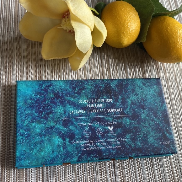 ❤️❤️🔥🔥BLUSH 🔥🔥❤️❤️ - Picture 4 of 14